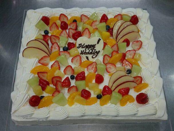 ウェディングケーキ 